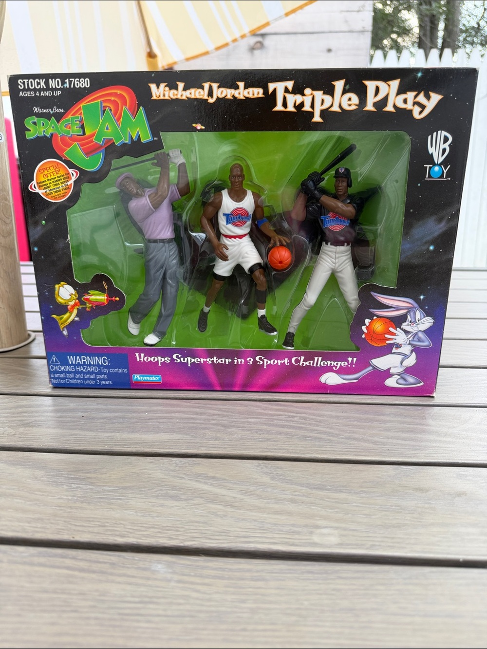 1996 SPACE JAM MICHAEL JORDAN TRIPLE PLAY
Figures NEW IN THE BOX